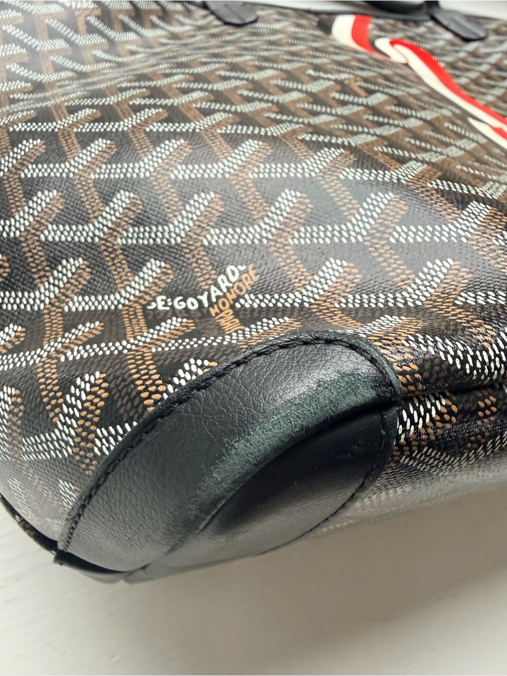 Goyard Artois MM - Picture 8 of 15